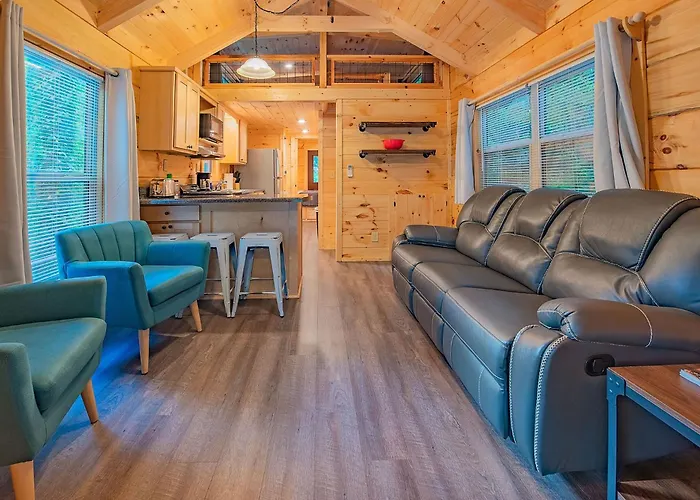 Ernie Cabin Wauhatchie Woodlands Tiny Cabin Chattanooga