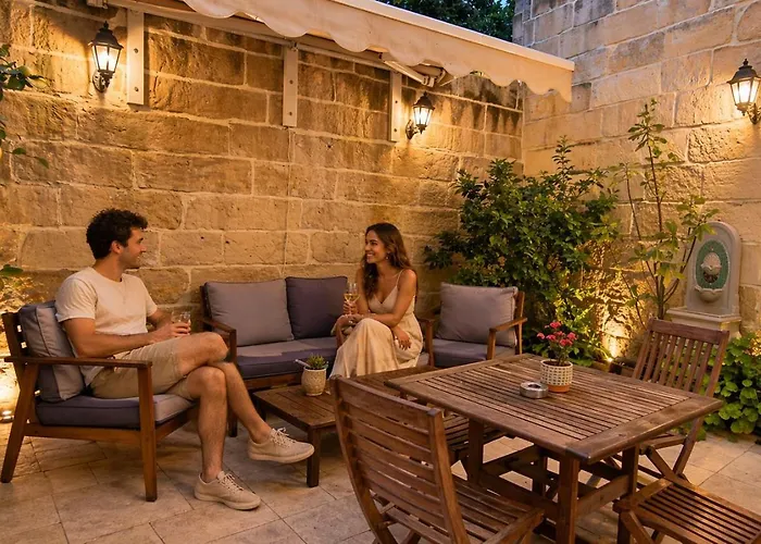 Dahlia Apartment Private Garden Escape Stylish Townhouse In Paola