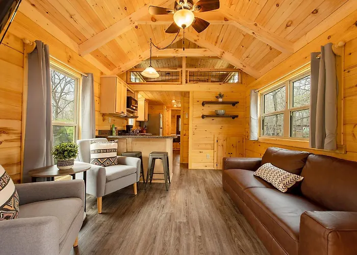 Jake Cabin Luxury Hot Tub Cabin Near Downtown Chattanooga