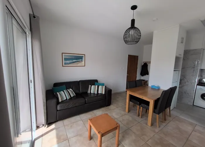 Cosy Sunny One Bedroom Apartment Paphos