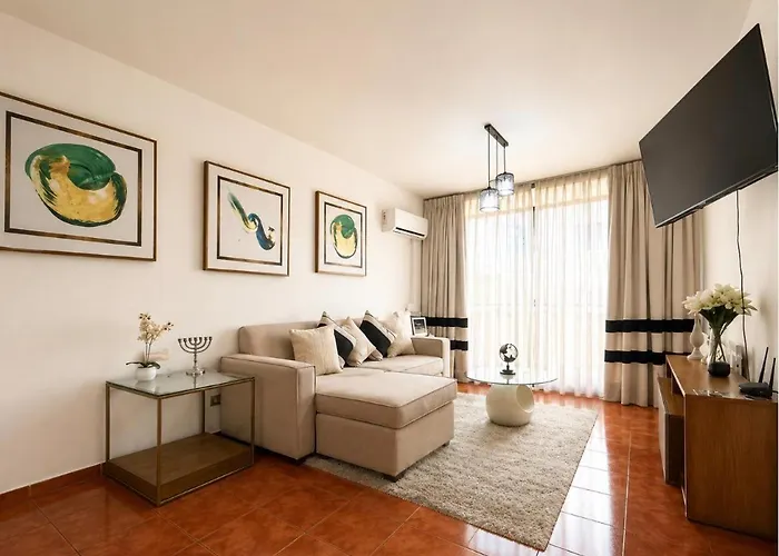 Apartaments Mukarram Santiago