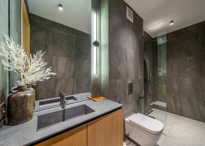 Berawa Week Villas - Modern Pool Stay Near The Ocean Canggu 