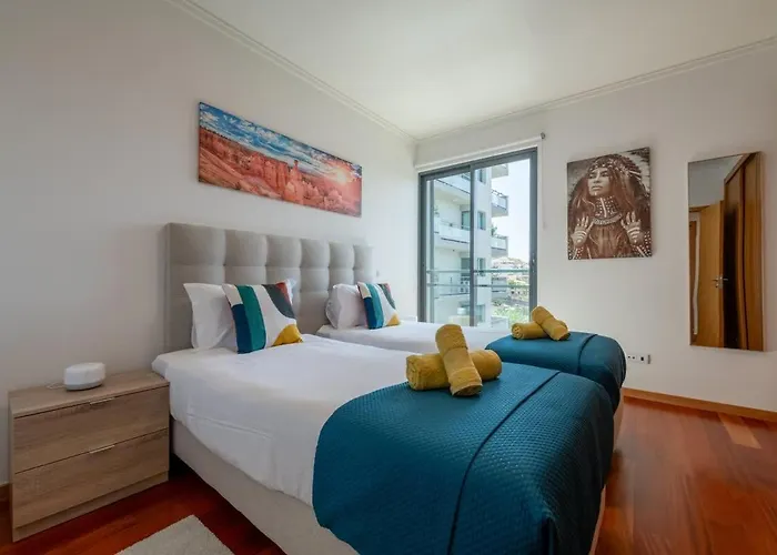 Nomad Escape Spacious Apartment With Pool & Gym Funchal 