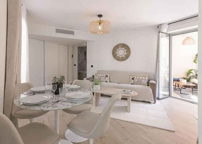 Solea - Vieux Port, Terrasse, Plages & Palais Cannes