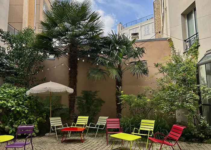 Hobou - Ex Hotel Acanthe Boulogne-Billancourt