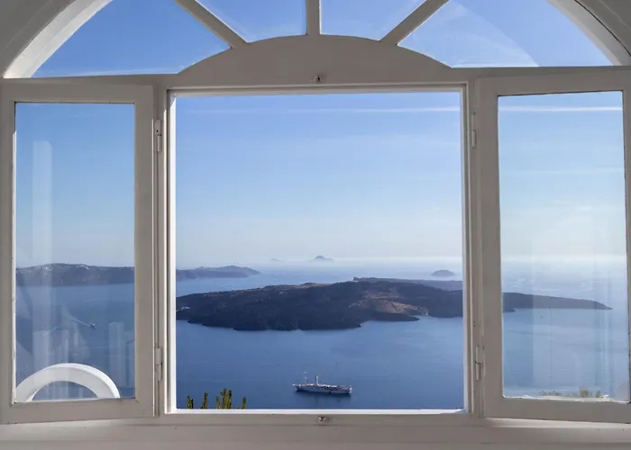 Nomikos Villas Fira 