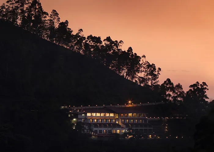 Abad Copper Castle Resort Munnar