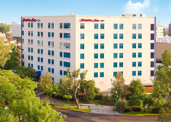 Hampton By Hilton Guadalajara Expo Hotel