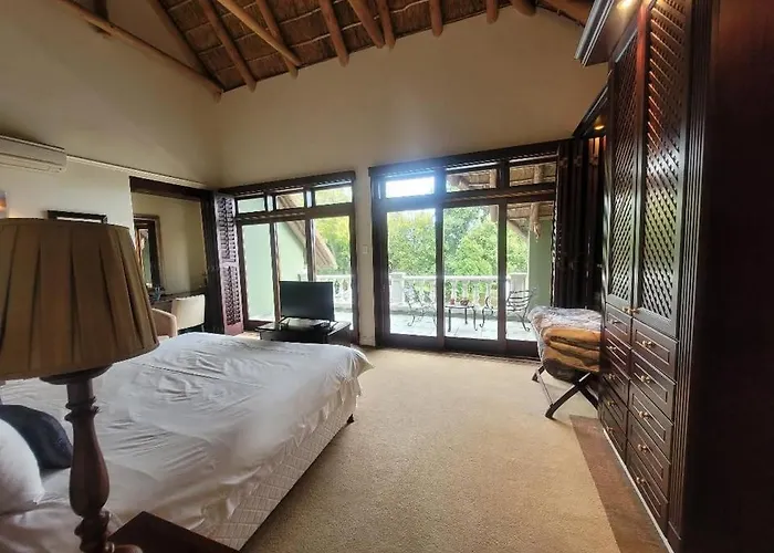 Ridgemor Villa Somerset West