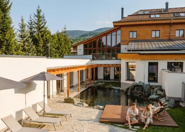 Hotel Horal Roznov pod Radhostem