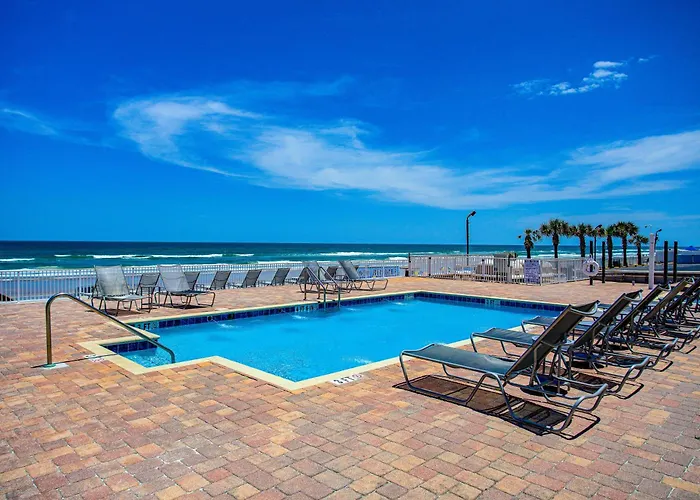 Beach House Inn With Pool & Hot Tub Daytona Beach