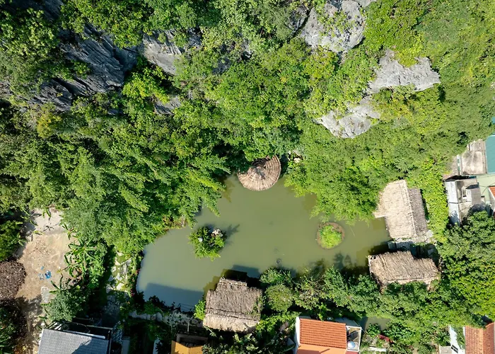 Tam Coc Lion Kings Hotel & Resort Ninh Binh