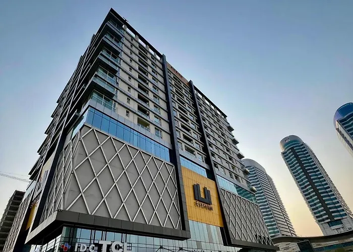 Margalla View Luxury Apartment In Elysium Tower Islamabad-Centaurus View
