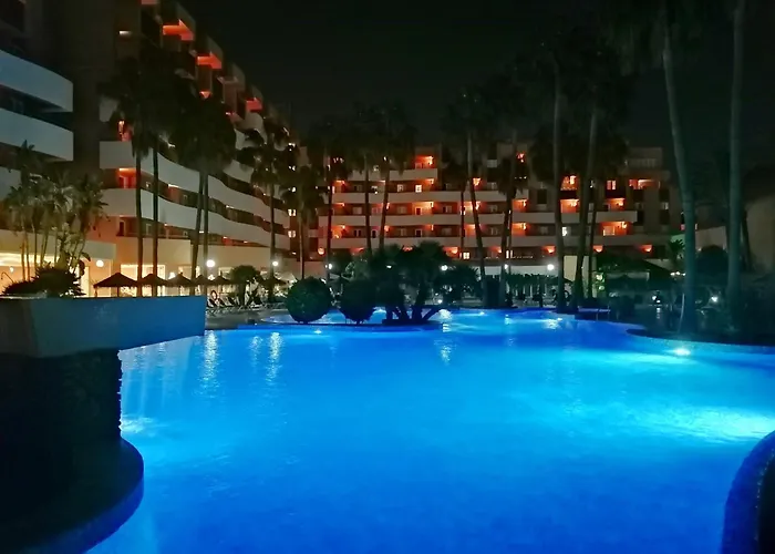 Arena Center Aparthotel Roquetas de Mar