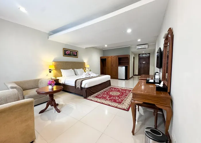 Cakra Kusuma Hotel Kejayan