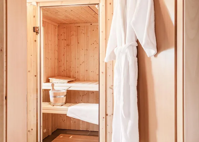 Chalet Hinter Dem Rot Stei, Private Wellness, In Ski And Hiking Area Of Zermatt