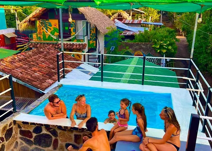 Lazy Crab Hostel Balgue