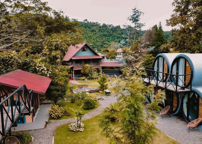 Socialtel Boquete Hotel