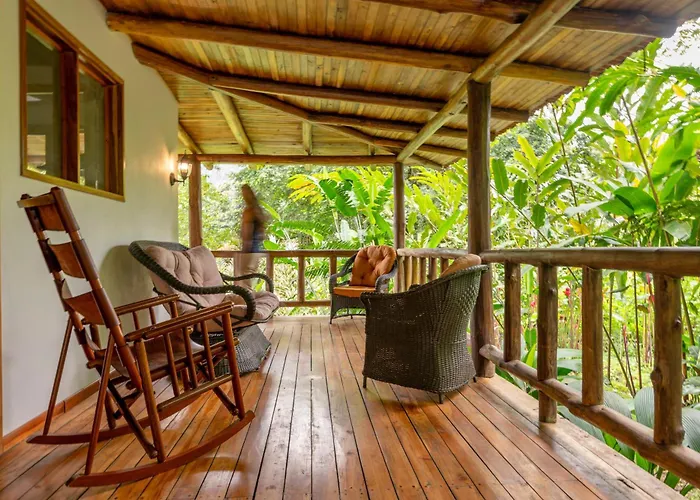 Rancho Margot Sustainable & Self Sufficient Eco Lodge El Castillo