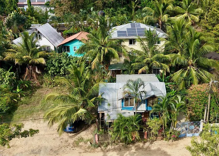Roatan Backpackers' Hostel Sandy Bay