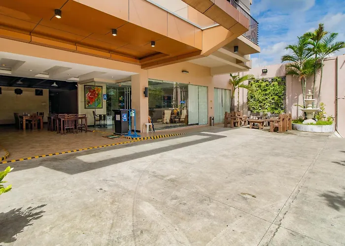 Main Hotel & Suites Cebu