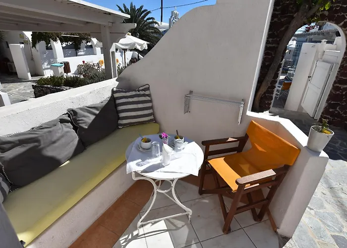 Rodakas Hotel Akrotiri 