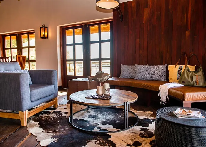 Gondwana Hakusembe River Lodge Rundu