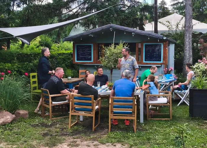 Liget Vendeghaz Hotel Revfulop
