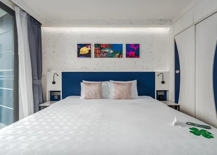 Hotel Clover Patong Phuket