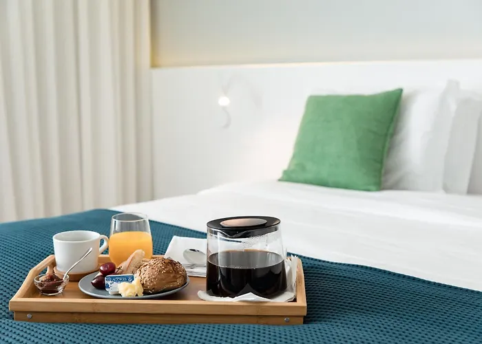 Ilha Hostel & Suites Ponta Delgada 