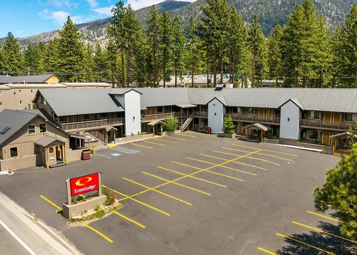 Econo Lodge Inn & Suites Heavenly Village Area South Lake Tahoe