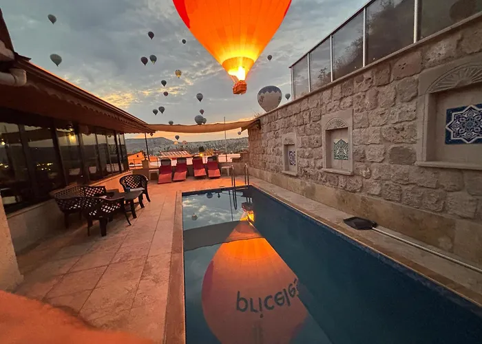 Balloon Cave Hotel Göreme