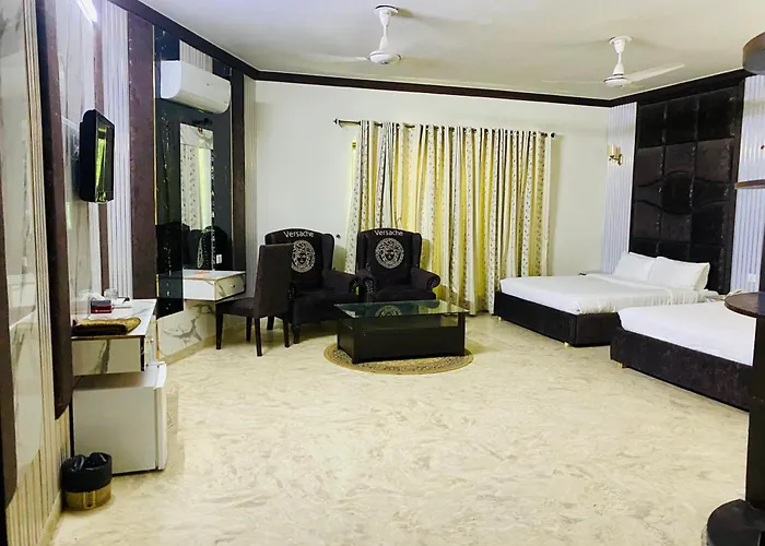 Royal Luxus Guest House Islamabad