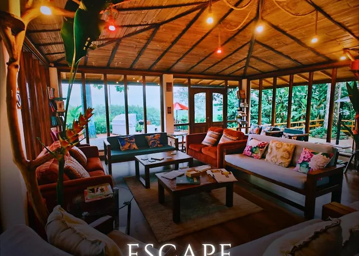 The River House Puerto Quito
