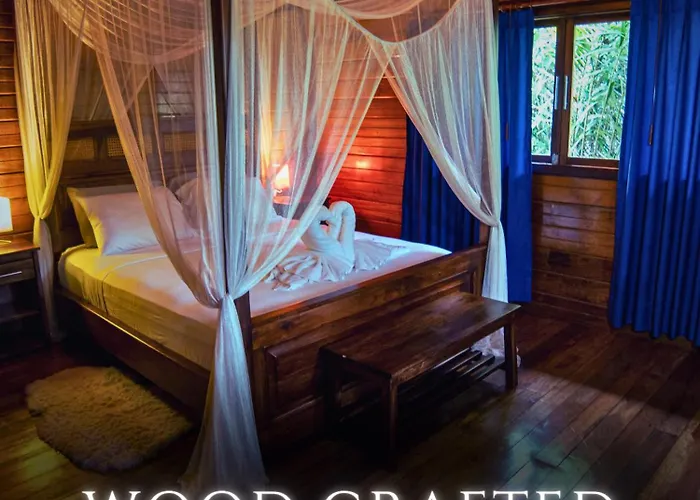 The River House Puerto Quito