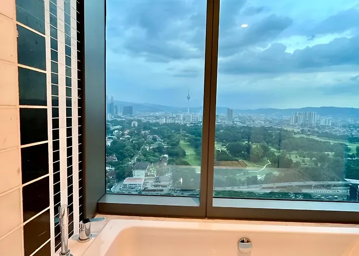 Eaton Residence Klcc By Flixses Kuala Lumpur