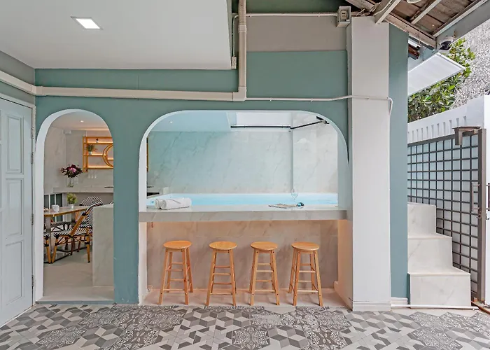 Joy Homes And Pool Nimman Chiang Mai