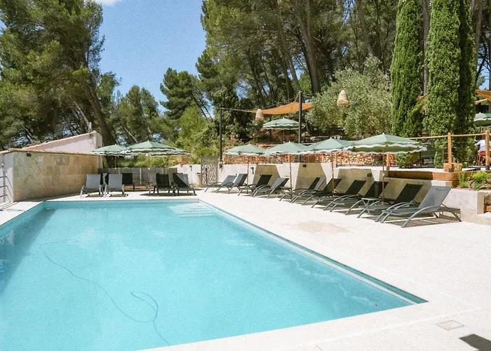 Domaine De L'Oustalia Hotel Aix-en-Provence