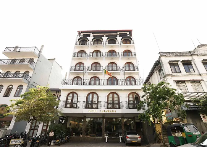 Hotel Casamara - Center Point Kandy