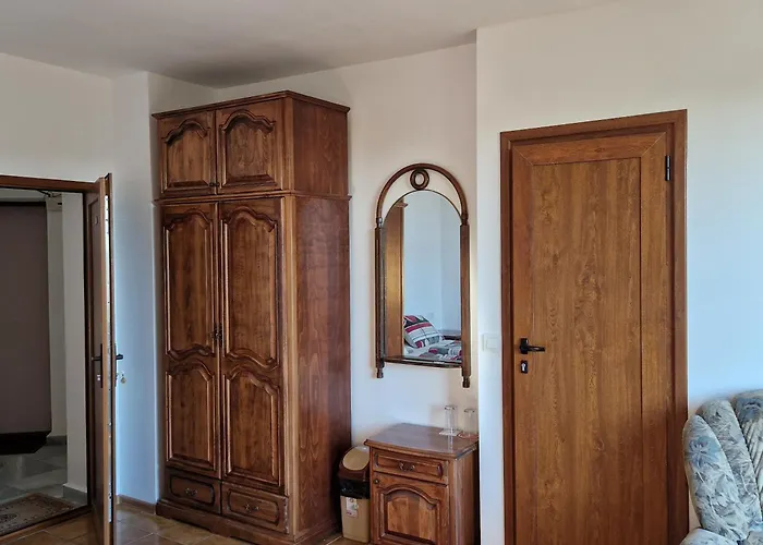 Guest House Nash Dom Kavarna