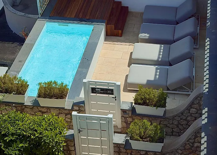 Al Capri Suite & Private Pool