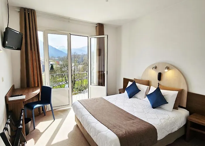 Adonis Lourdes - Notre Dame De La Sarte Hotel