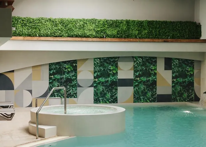 Mona Plaza Zlatibor Hotel