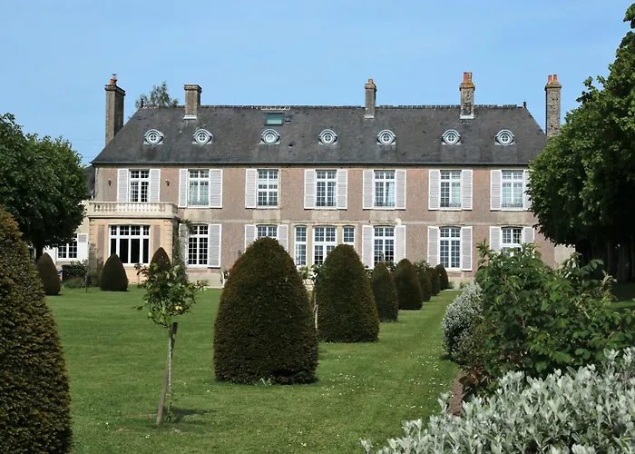 Domaine De Bayeux Hotel