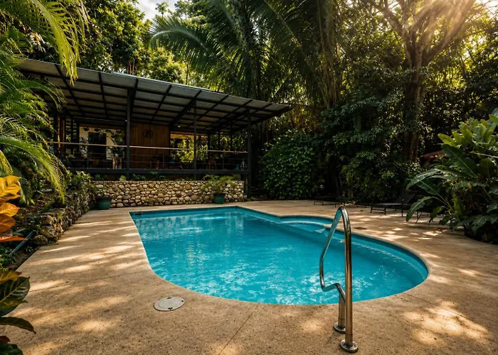 Believe Surf & Yoga Lodge Santa Teresa Playa Santa Teresa 
