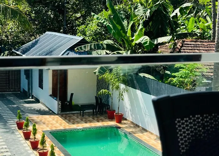 Hello Beach View Resorts Varkala