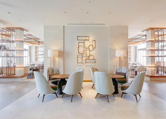 Ana Intercontinental Manza Beach Resort By Ihg Onna