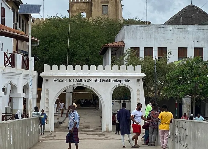 Subira House Bed & Breakfast Lamu