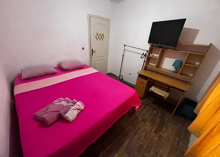 Hostel Anton Tivat