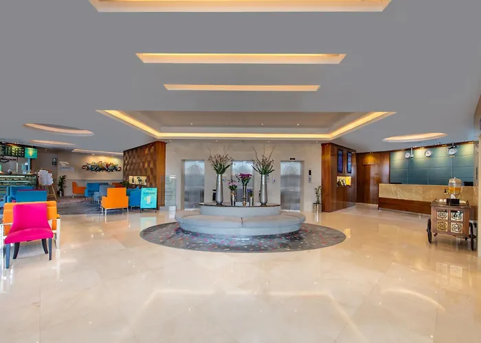Ramada Abu Dhabi Corniche Hotel